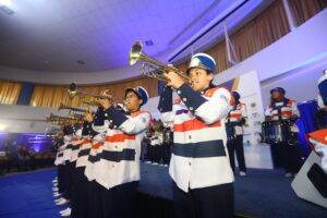 Imagem do quarto congresso, banda apresentando