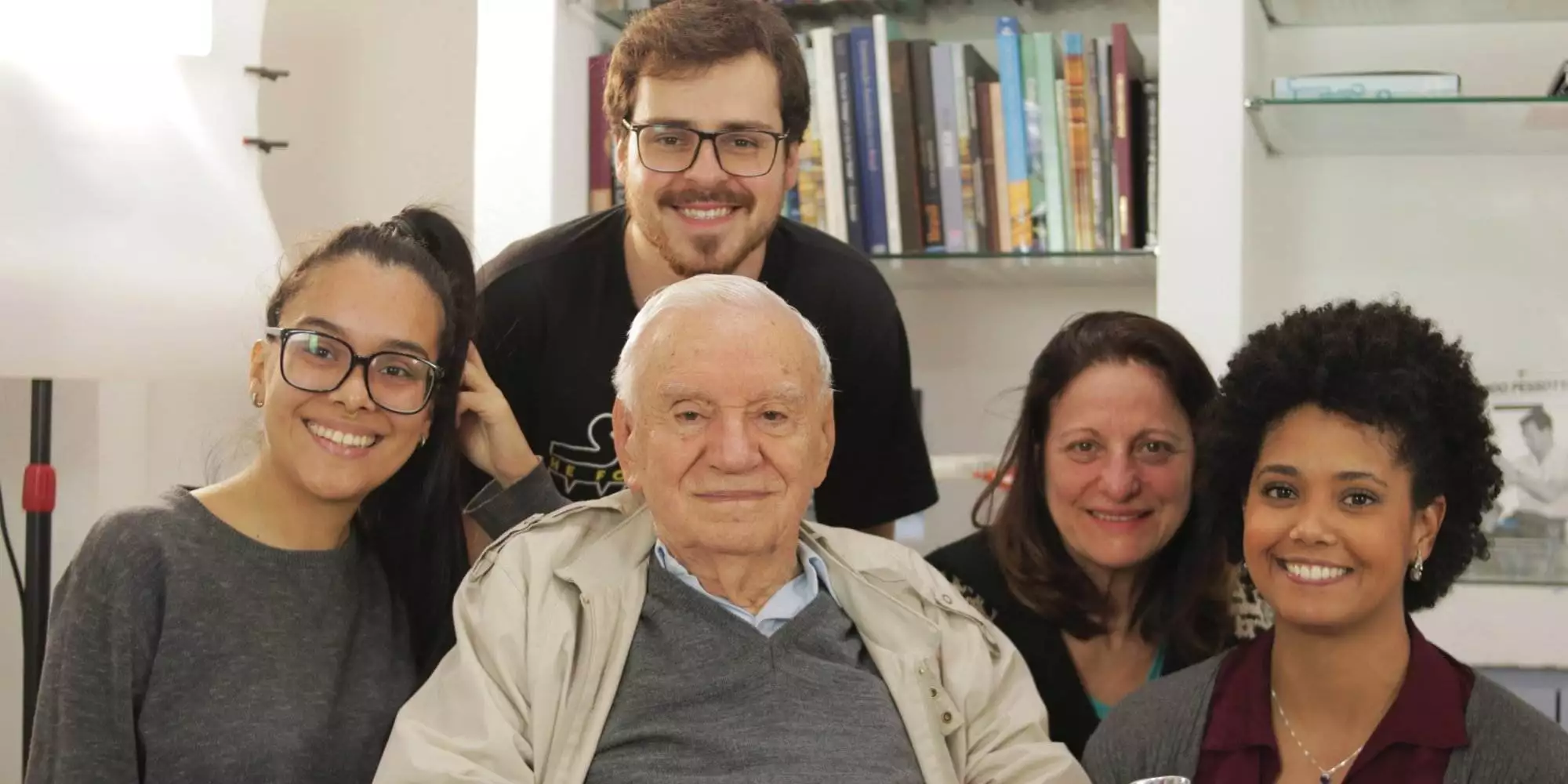 Estudantes da UNIVAP produziram o documentário "Bandeirante: os pioneiros do primeiro voo"